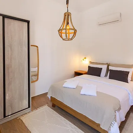 Stone House Edipsos Appartement *