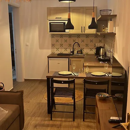 Stone House Edipsos Apartment *