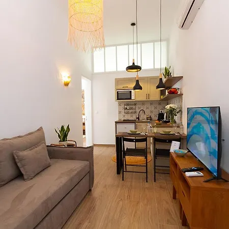 Stone House Edipsos Apartment