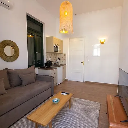 Stone House Edipsos Apartment